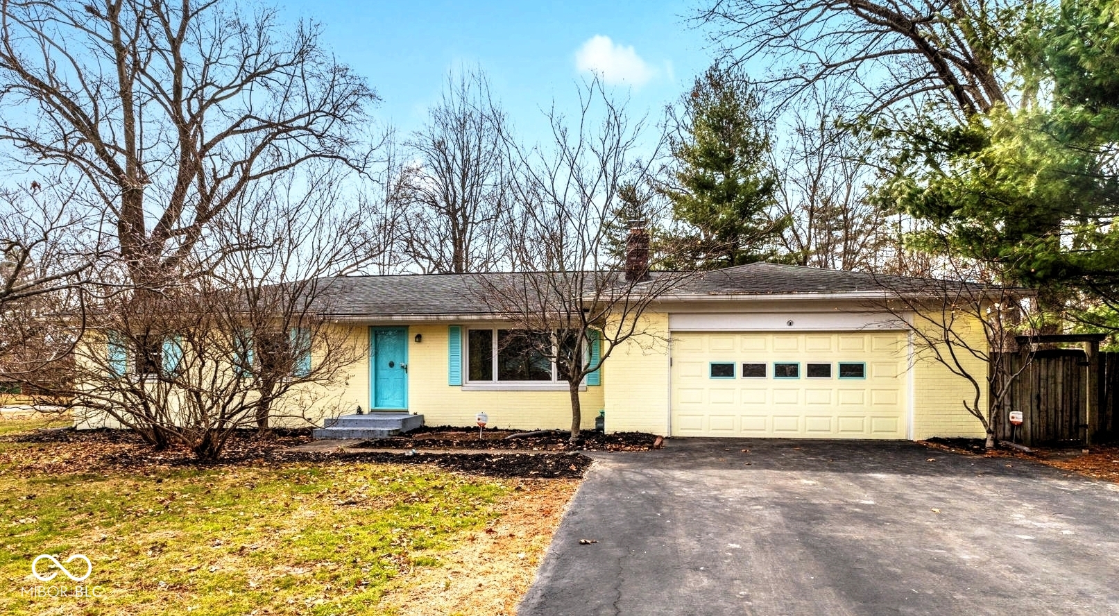 907 Fairway Drive Indianapolis IN 46260