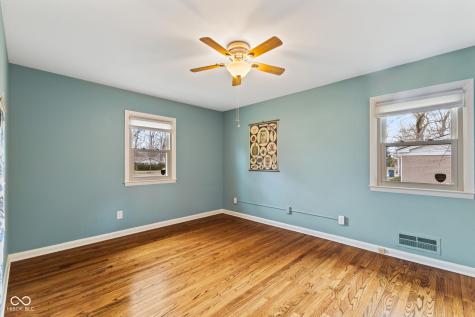 907 Fairway Drive Indianapolis IN 46260