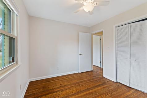 907 Fairway Drive Indianapolis IN 46260