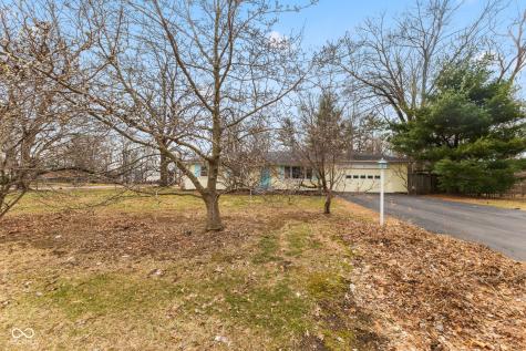 907 Fairway Drive Indianapolis IN 46260