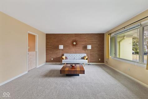907 Fairway Drive Indianapolis IN 46260