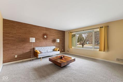 907 Fairway Drive Indianapolis IN 46260