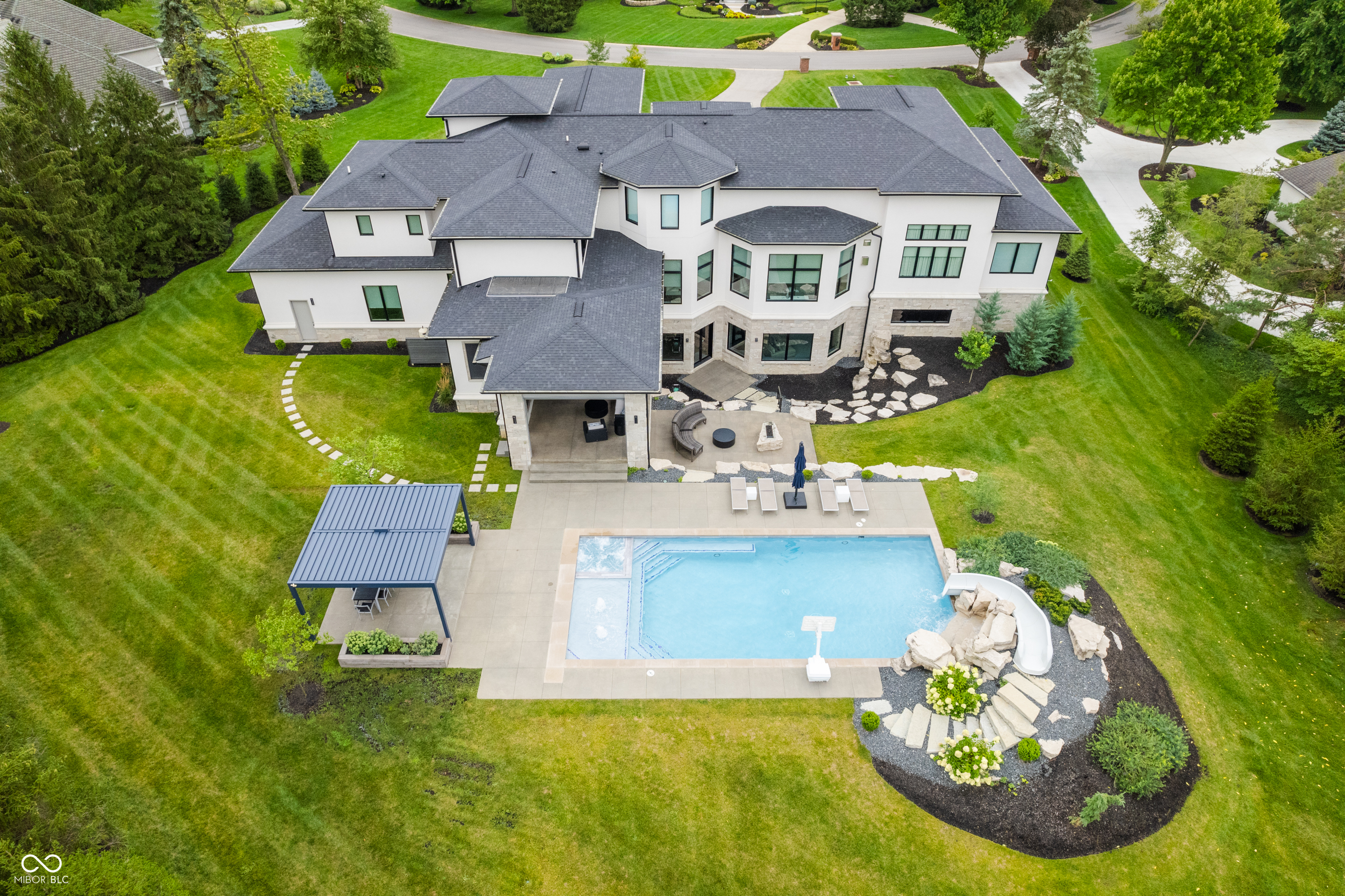 451 Breakwater Drive Fishers IN 46037