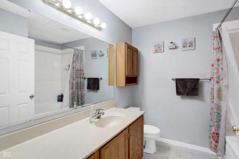 2514 Gadwall Circle Indianapolis IN 46234