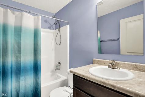 6406 Pinebark Place Indianapolis IN 46217