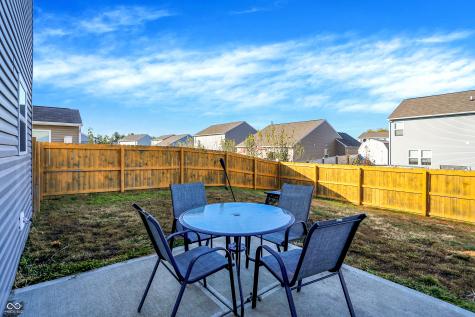 6406 Pinebark Place Indianapolis IN 46217