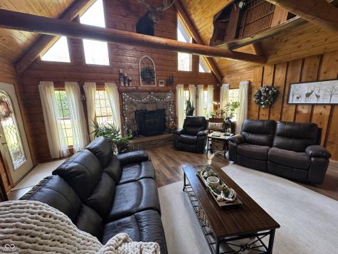 13500 N Summerhill Drive Albany IN 47320