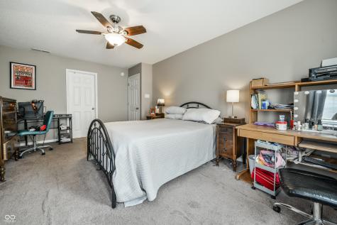 640 Indigo Court Greenfield IN 46140