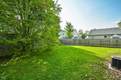 640 Indigo Court Greenfield IN 46140