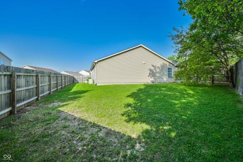 640 Indigo Court Greenfield IN 46140