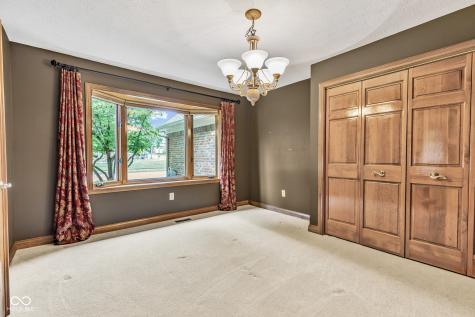 447 Rodeo Drive Indianapolis IN 46217