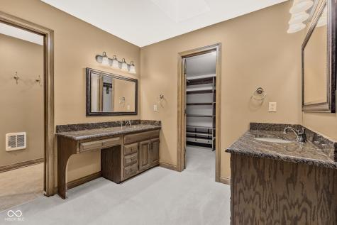 447 Rodeo Drive Indianapolis IN 46217