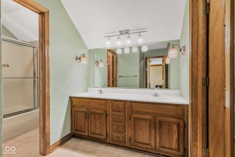 447 Rodeo Drive Indianapolis IN 46217