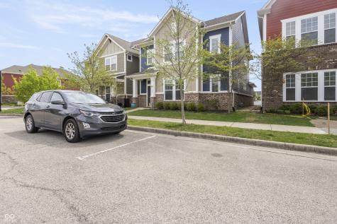 9109 Rising Road Indianapolis IN 46216