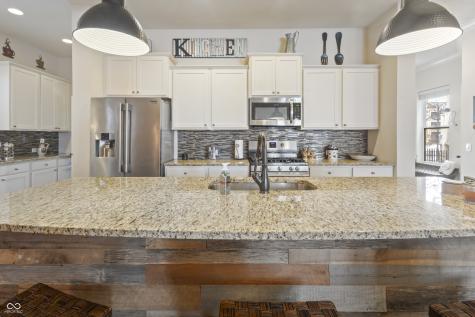 9109 Rising Road Indianapolis IN 46216