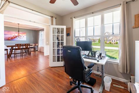 1325 Brentford Lane Greenwood IN 46143