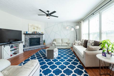 1325 Brentford Lane Greenwood IN 46143