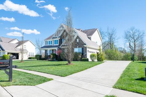 1325 Brentford Lane Greenwood IN 46143