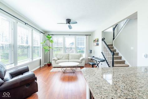 1325 Brentford Lane Greenwood IN 46143