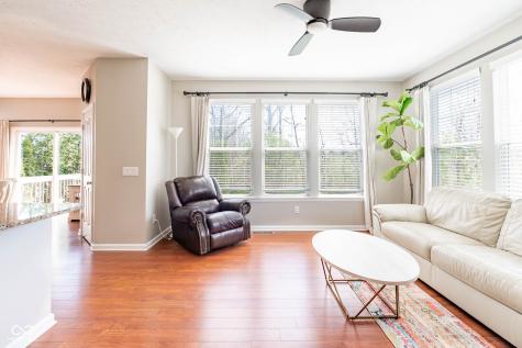 1325 Brentford Lane Greenwood IN 46143
