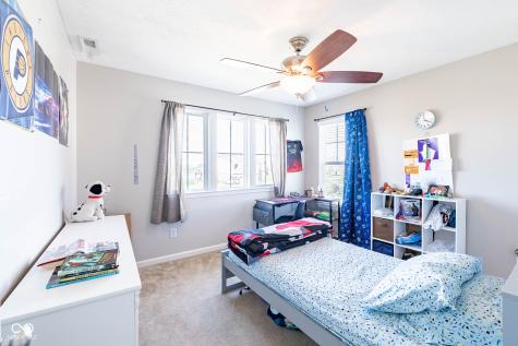 1325 Brentford Lane Greenwood IN 46143