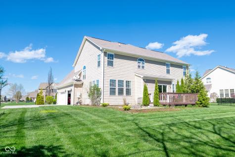 1325 Brentford Lane Greenwood IN 46143