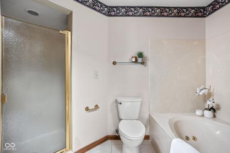 947 Tamarack Circle North Drive Indianapolis IN 46260
