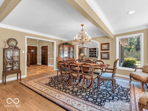 8170 Ecole Street Indianapolis IN 46240