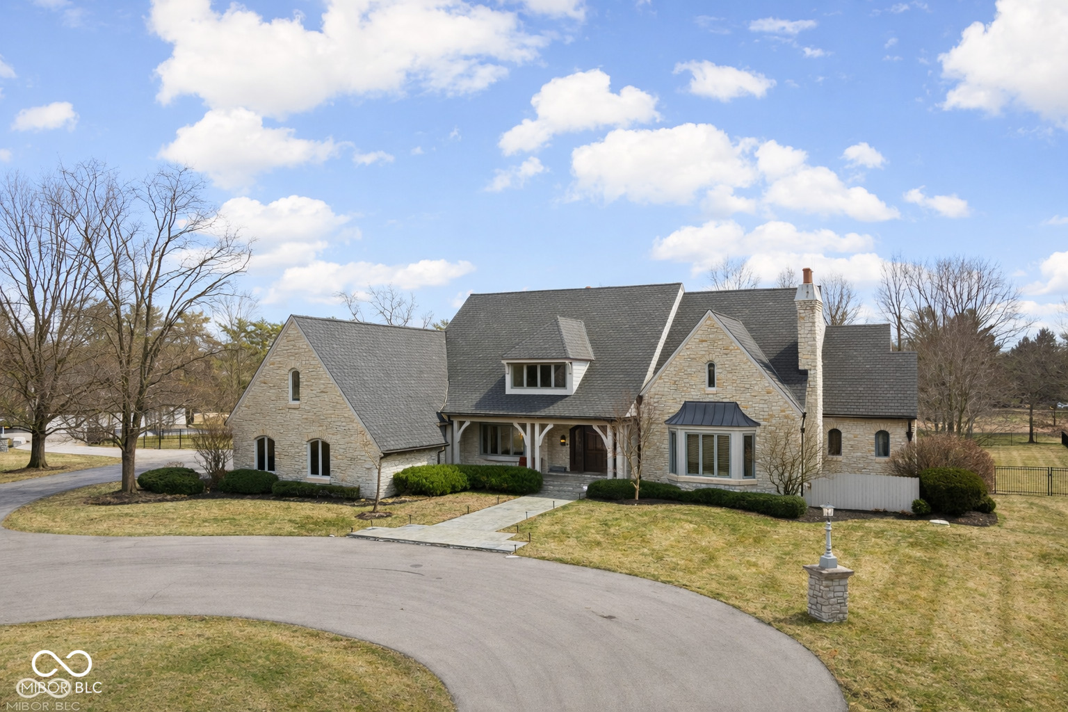 10739 Royal Drive Carmel IN 46032