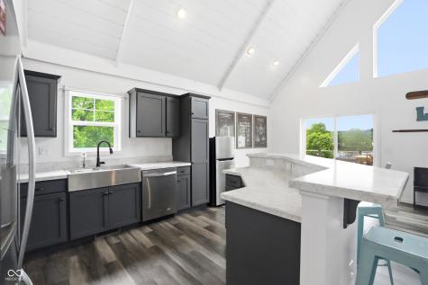 9550 E Northshore Drive Unionville IN 47468