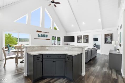 9550 E Northshore Drive Unionville IN 47468