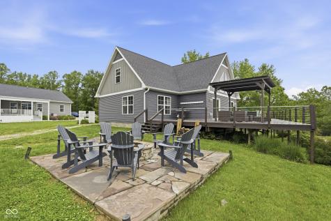 9550 E Northshore Drive Unionville IN 47468