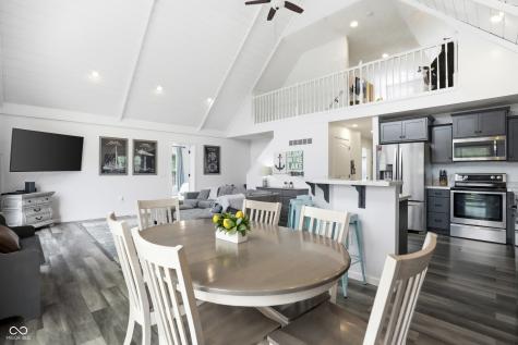 9550 E Northshore Drive Unionville IN 47468