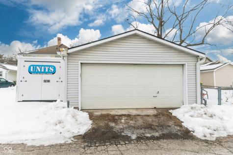 4933 Ford Street Speedway IN 46224