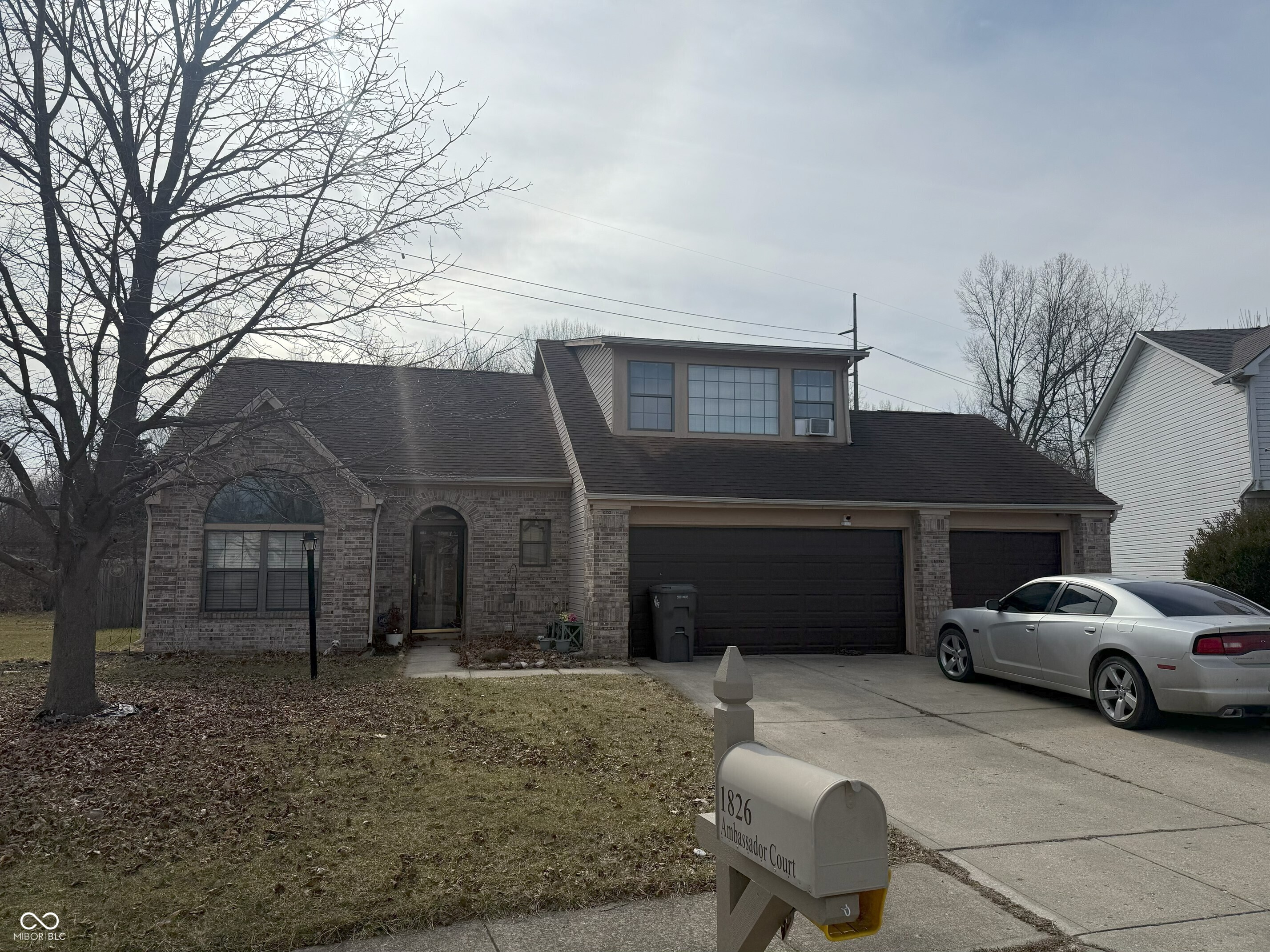 1826 Ambassador Court Indianapolis IN 46214