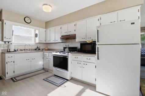 2924 Merts Drive Indianapolis IN 46237