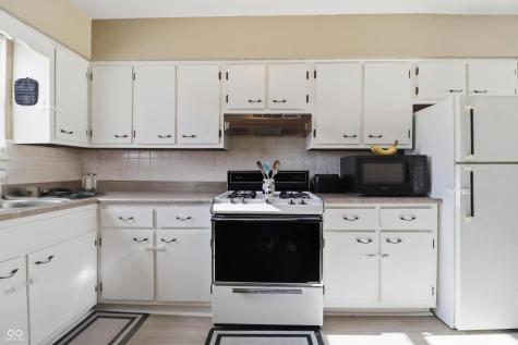 2924 Merts Drive Indianapolis IN 46237