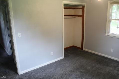 6943 N 200 E Alexandria IN 46001