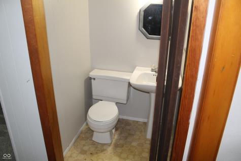 6943 N 200 E Alexandria IN 46001