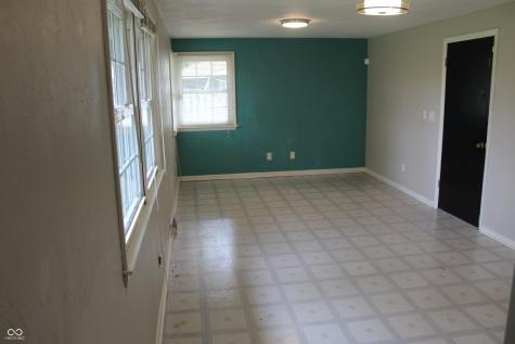 6943 N 200 E Alexandria IN 46001