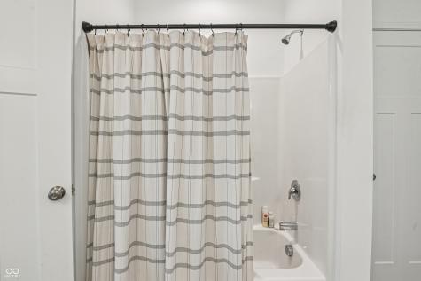 82 Hovden Drive Cicero IN 46034