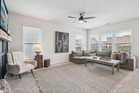 82 Hovden Drive Cicero IN 46034