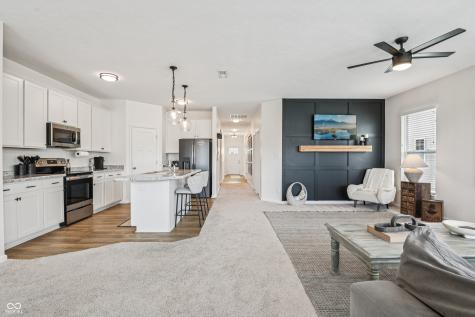 82 Hovden Drive Cicero IN 46034