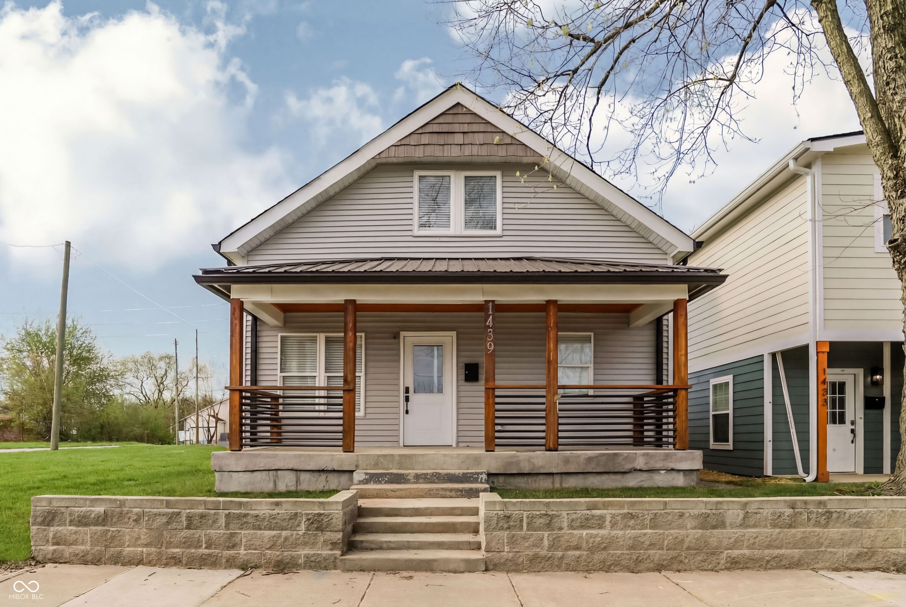 1439 Deloss Street Indianapolis IN 46201