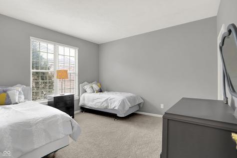11025 Innisbrooke Lane Fishers IN 46037