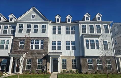 14525 Elsmere Lane Carmel IN 46074