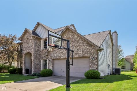 10576 Greenway Drive Fishers IN 46037