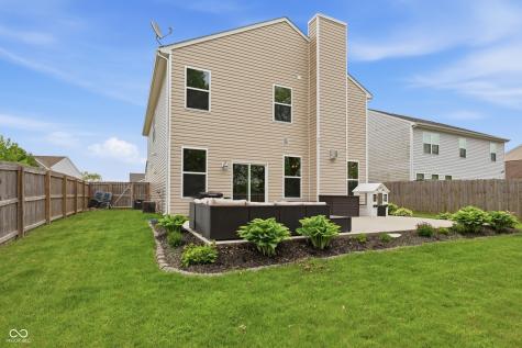 4018 Poplar Drive Whitestown IN 46075