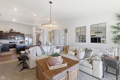 11711 Fawn Crest Drive Indianapolis IN 46235