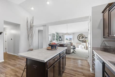 11711 Fawn Crest Drive Indianapolis IN 46235